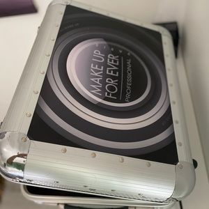 Portable makeup forever makeup vanity